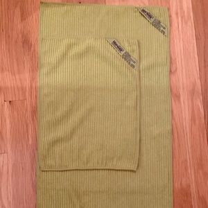 Norwex kitchen towel and cloth set